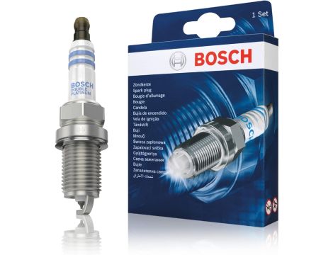 Zestaw 4 Świec zapłonowych Bosch 0 242 229 925 - 2